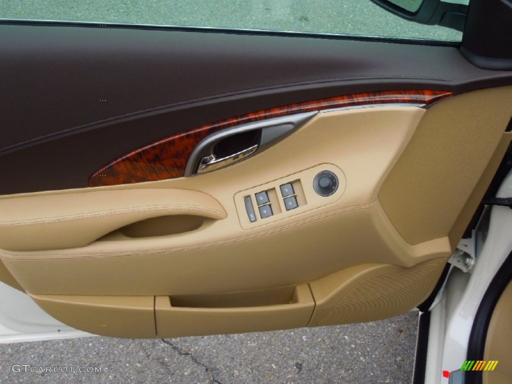 2013 Buick LaCrosse FWD Cashmere Door Panel Photo #74458276