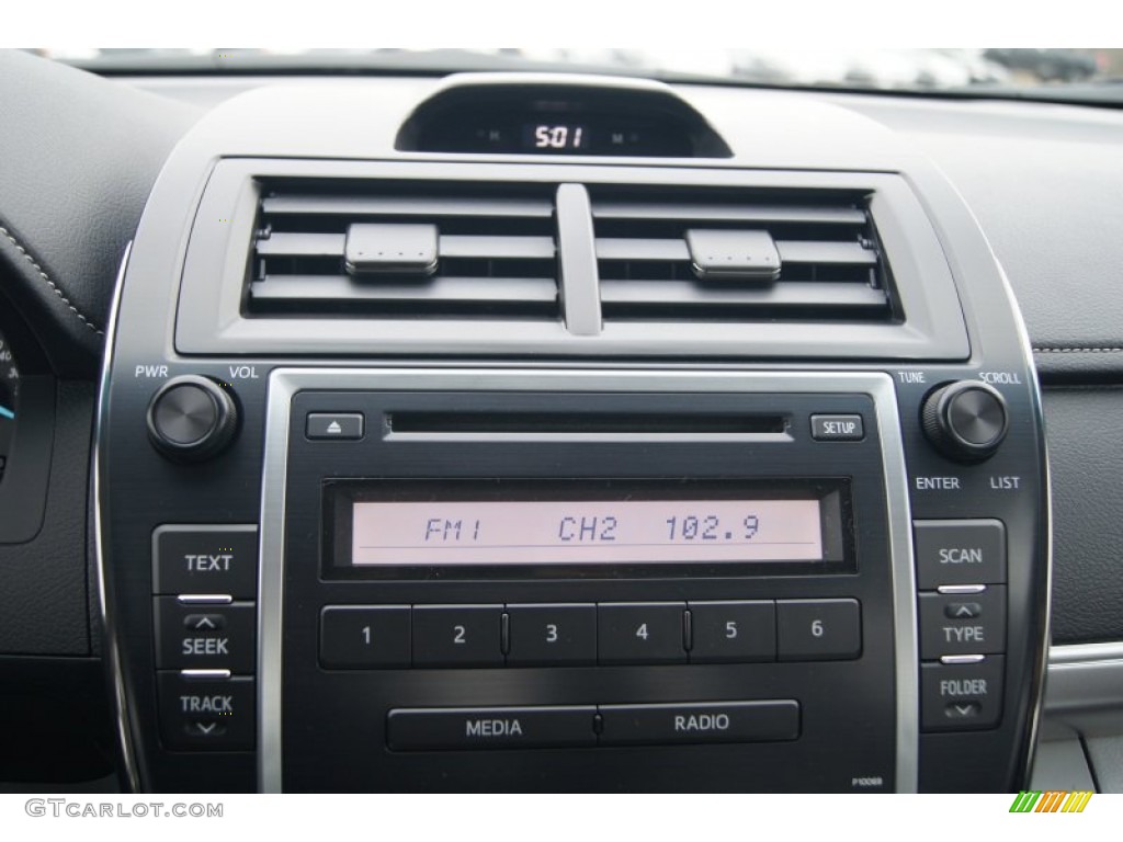 2012 Camry L - Magnetic Gray Metallic / Ash photo #26