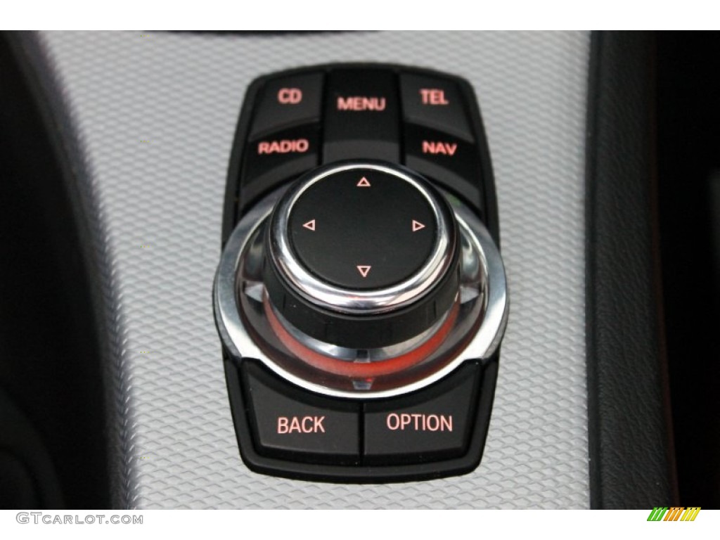 2009 BMW 3 Series 335i Convertible Controls Photo #74461247