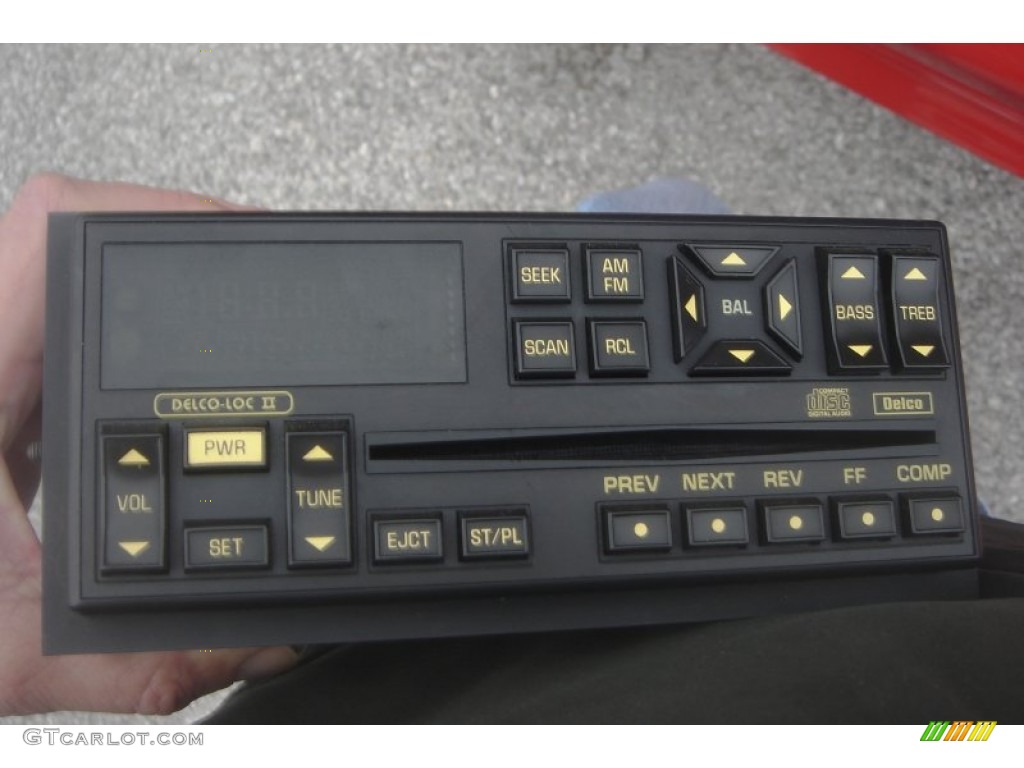 1991 Chevrolet Camaro Z28 Convertible Audio System Photos