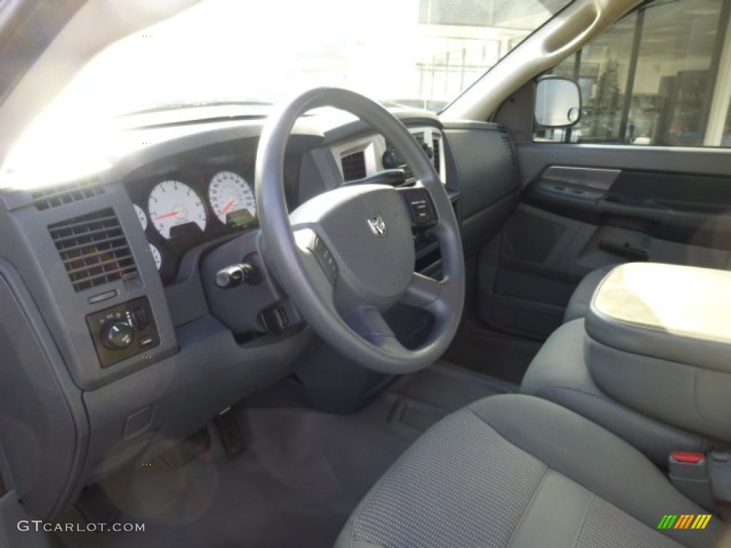 2007 Ram 1500 ST Quad Cab 4x4 - Cool Vanilla / Medium Slate Gray photo #21
