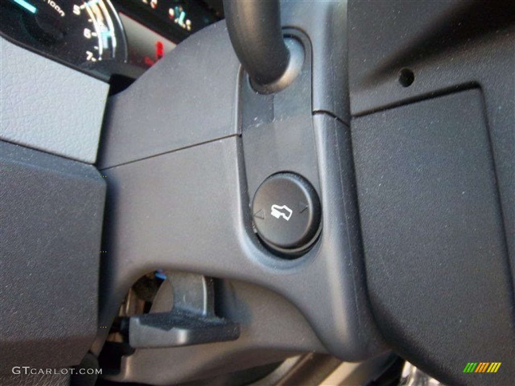 2011 Ford F150 XLT SuperCrew Controls Photo #74466171