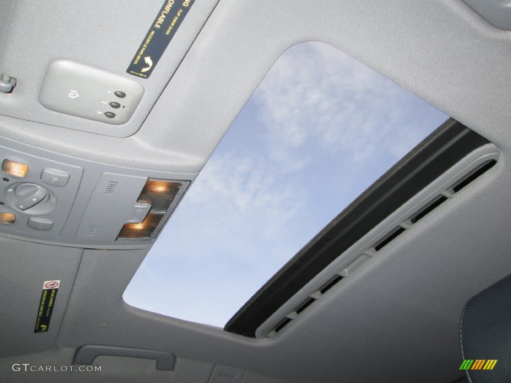 2001 Audi A6 2.7T quattro Sedan Sunroof Photos
