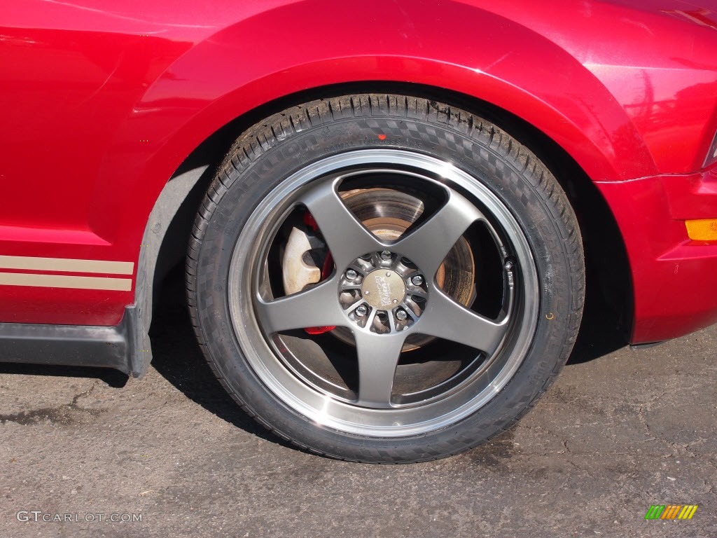 2005 Mustang V6 Deluxe Coupe - Redfire Metallic / Medium Parchment photo #2