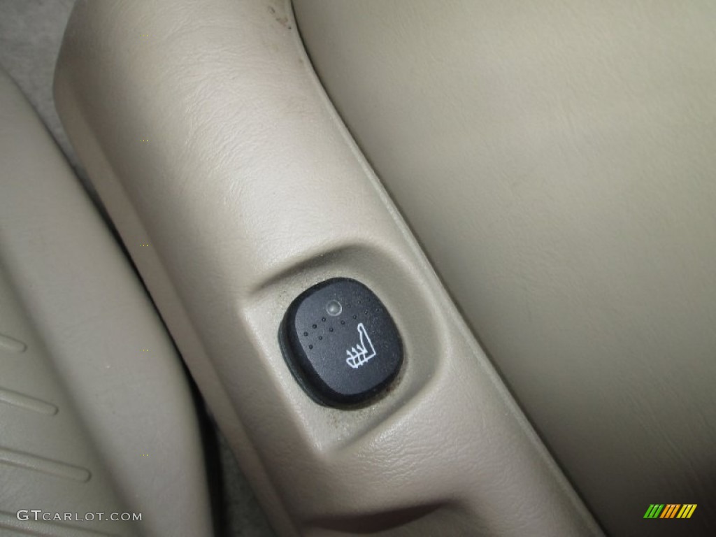 2003 Tribute ES-V6 4WD - Mystic Black / Medium Pebble Beige photo #23