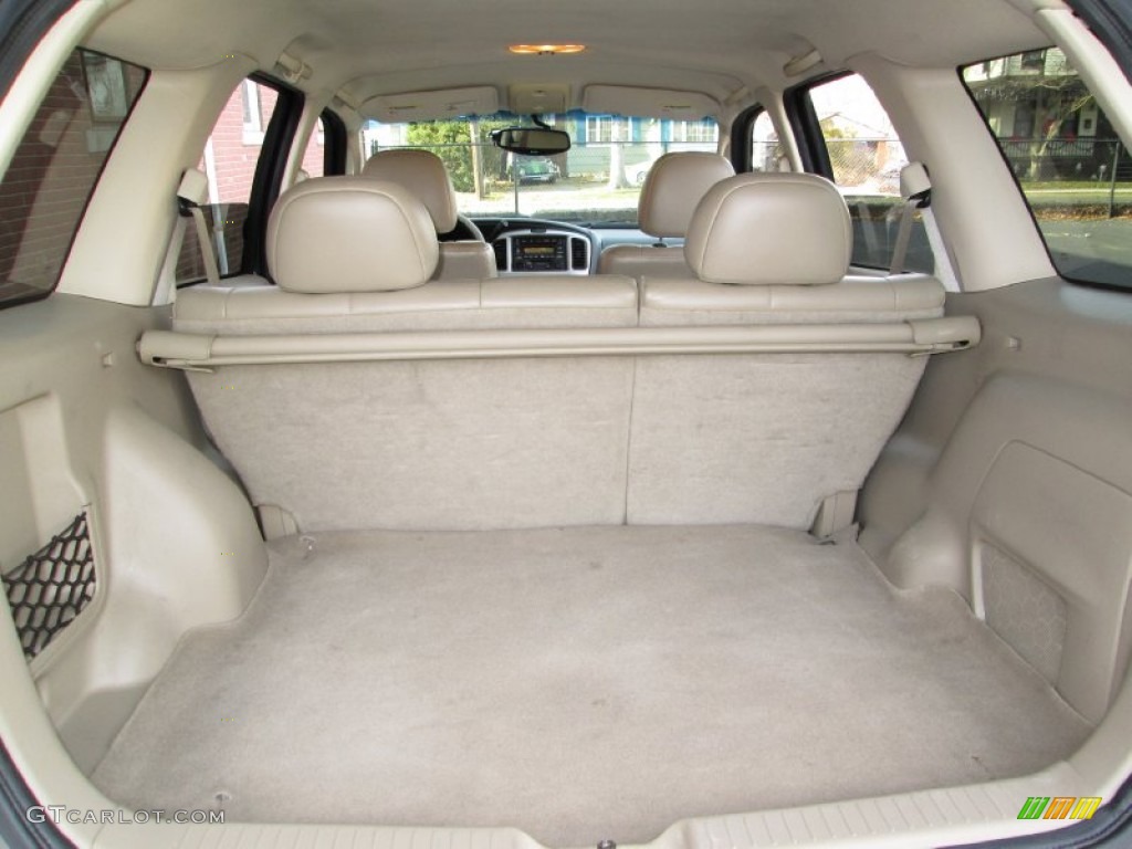 2003 Tribute ES-V6 4WD - Mystic Black / Medium Pebble Beige photo #25