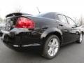 Black - Avenger SXT Photo No. 3