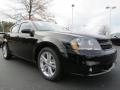 Black - Avenger SXT Photo No. 4
