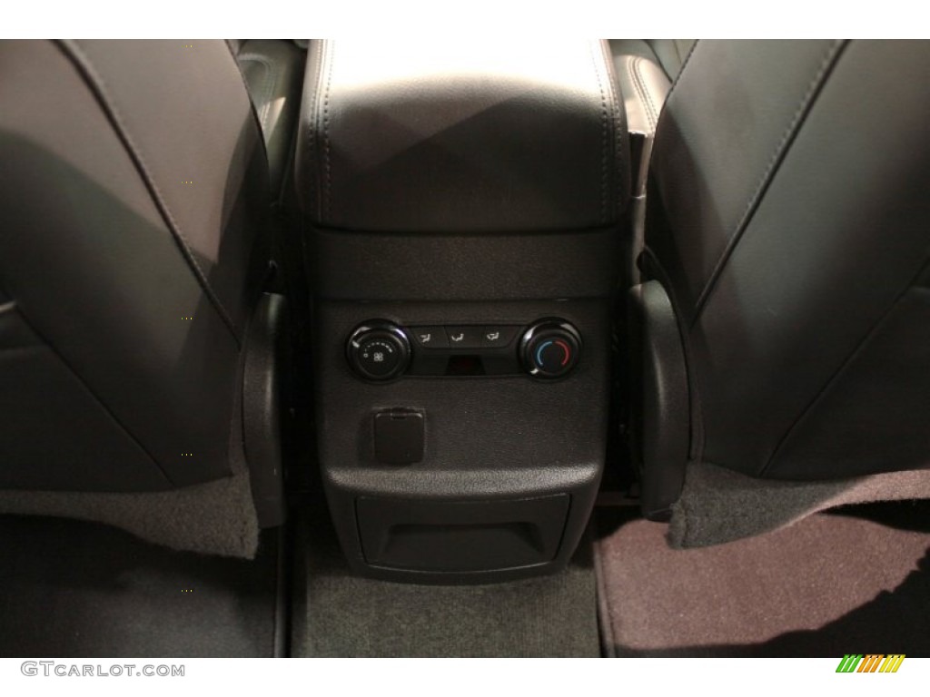 2012 Explorer XLT 4WD - Ingot Silver Metallic / Charcoal Black photo #33