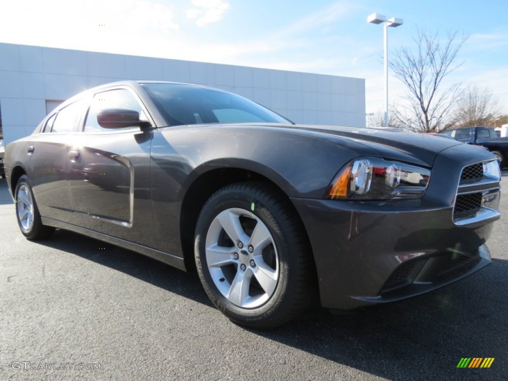 2013 Charger SE - Granite Crystal / Black photo #4