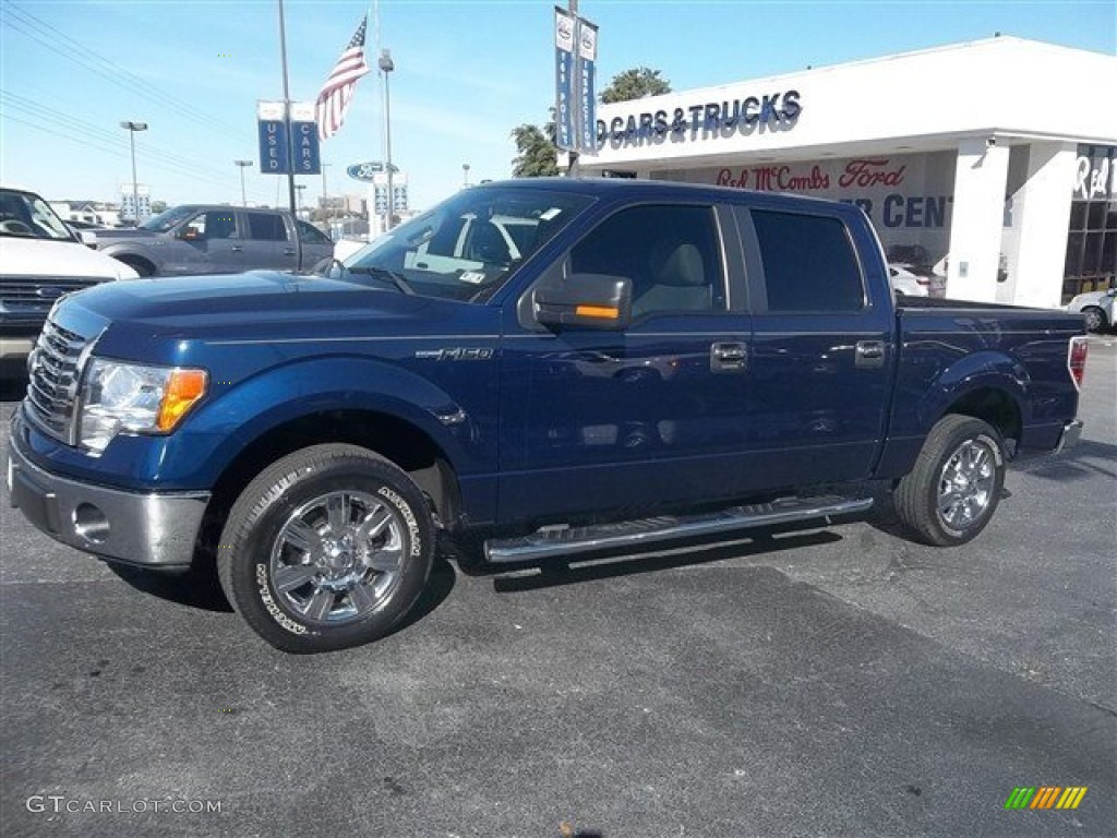 2010 F150 XLT SuperCrew - Dark Blue Pearl Metallic / Medium Stone photo #6
