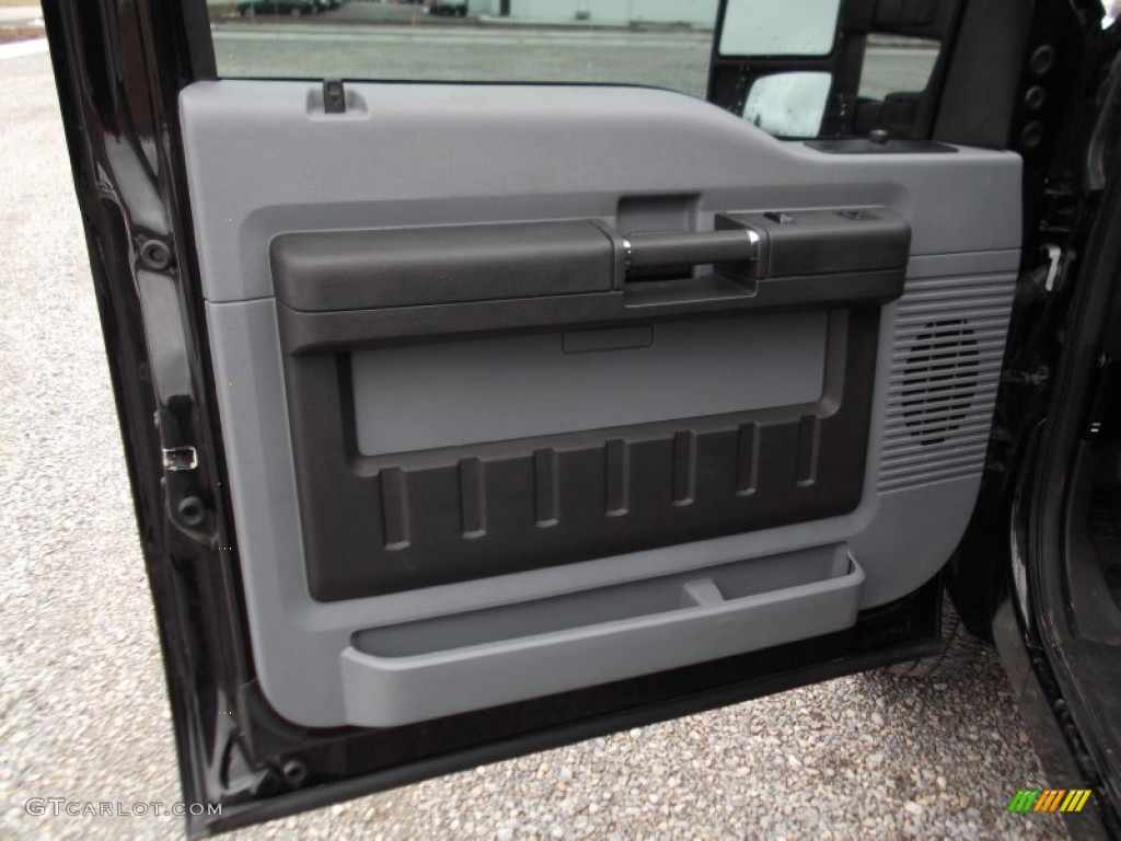 2011 Ford F250 Super Duty XL SuperCab 4x4 Steel Gray Door Panel Photo #74472604