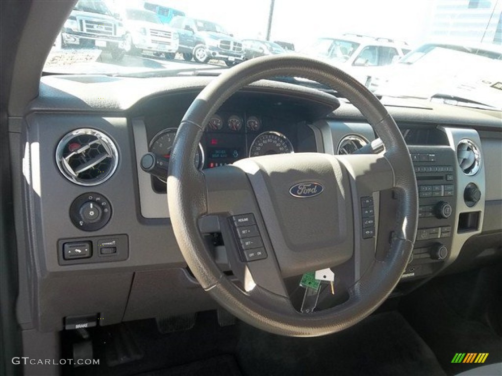 2010 F150 XLT SuperCrew - Dark Blue Pearl Metallic / Medium Stone photo #15