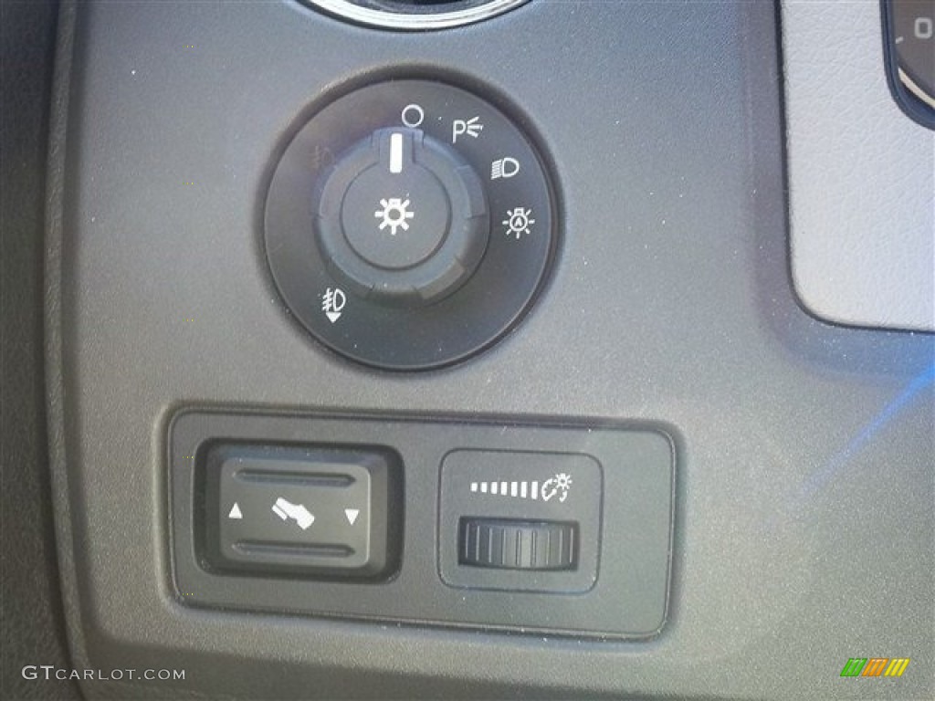 2010 F150 XLT SuperCrew - Dark Blue Pearl Metallic / Medium Stone photo #20