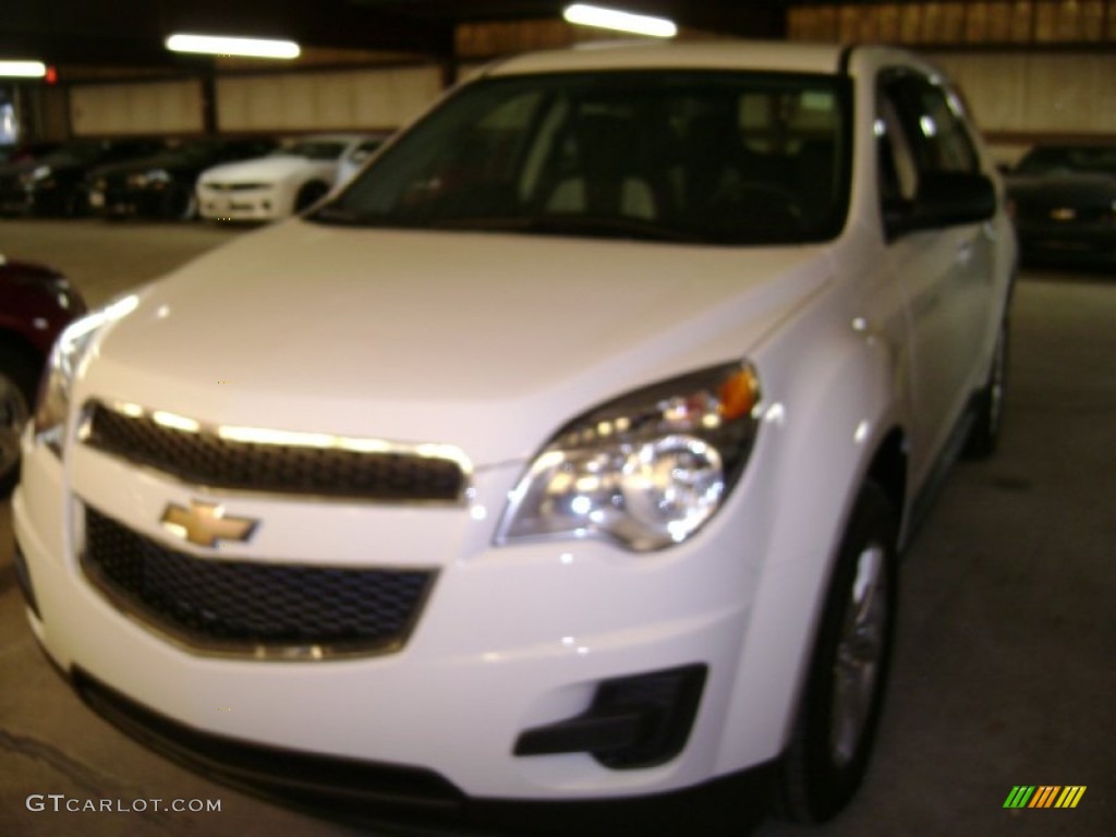 Summit White Chevrolet Equinox