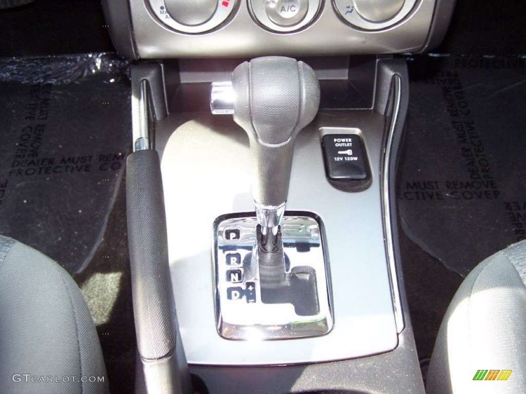 2010 Mitsubishi Galant FE Transmission Photos