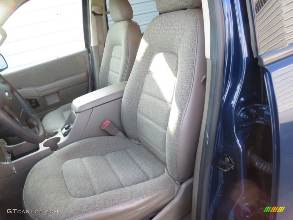 2004 Explorer XLS - Dark Blue Pearl Metallic / Medium Parchment photo #29