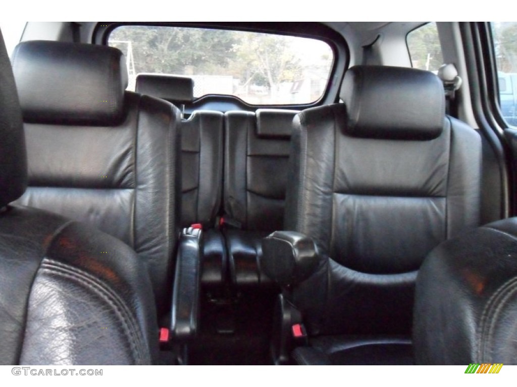 2006 MAZDA5 Touring - Whitewater Pearl / Black photo #24