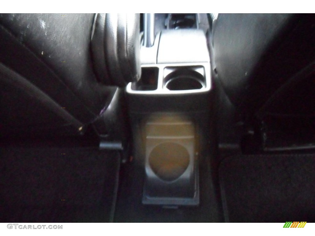 2006 MAZDA5 Touring - Whitewater Pearl / Black photo #28