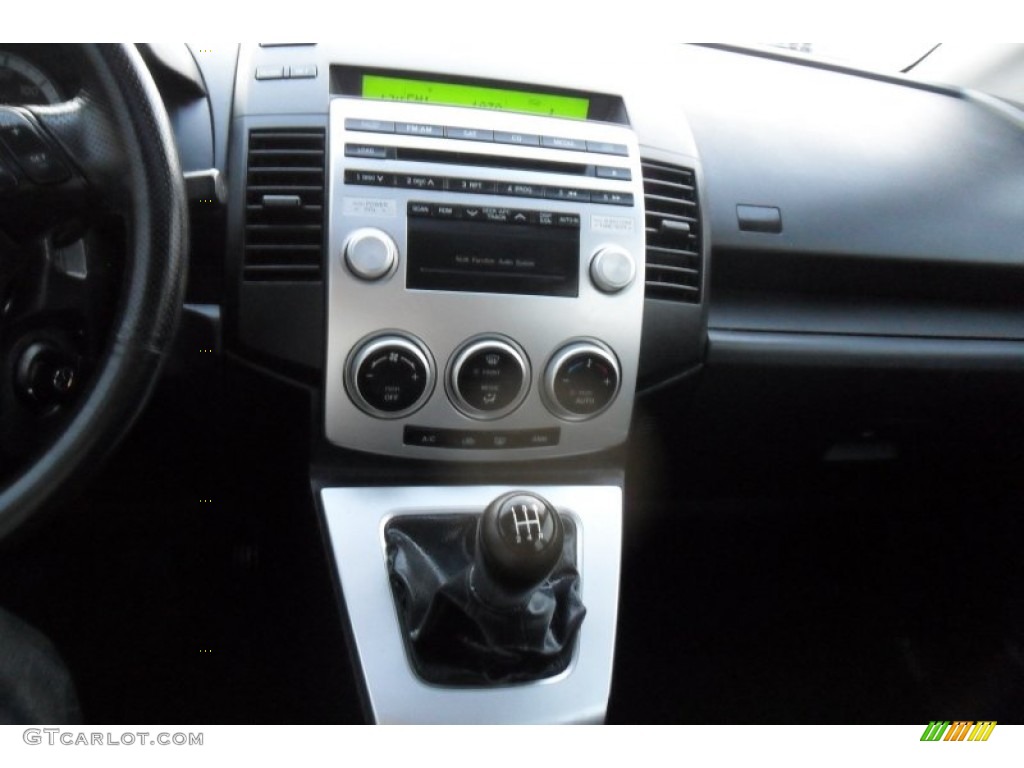 2006 MAZDA5 Touring - Whitewater Pearl / Black photo #30
