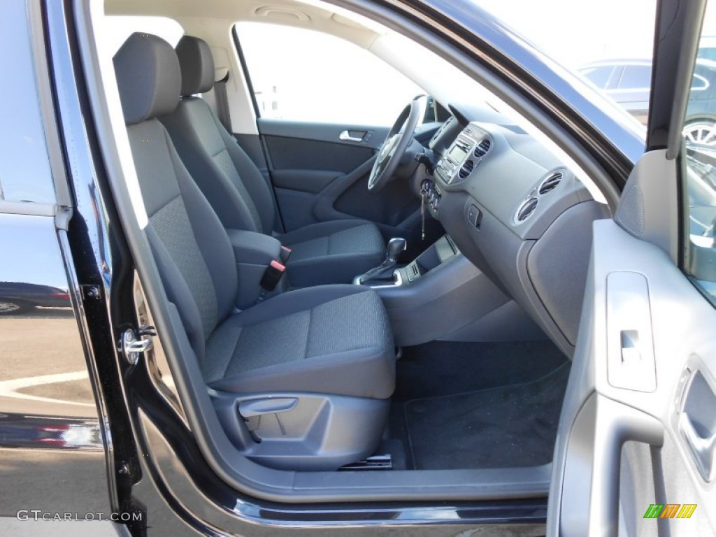 2012 Tiguan S 4Motion - Deep Black Metallic / Black photo #11
