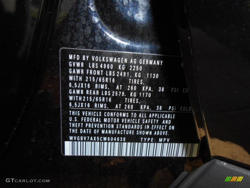 2012 Tiguan S 4Motion - Deep Black Metallic / Black photo #22