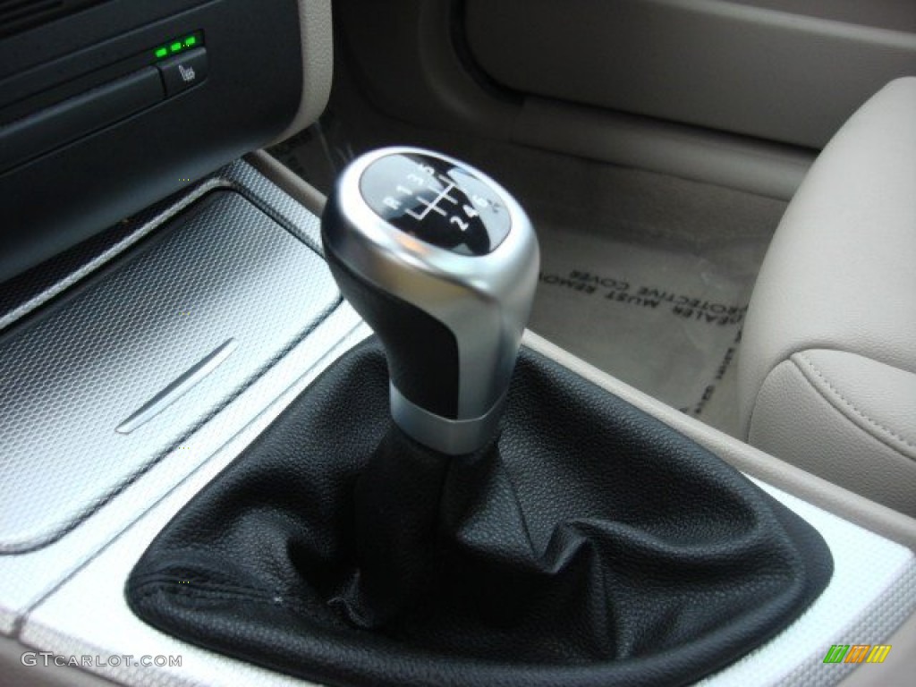 2008 BMW 1 Series 135i Coupe Transmission Photos