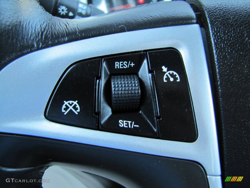 2011 Chevrolet Equinox LTZ AWD Controls Photo #74482468