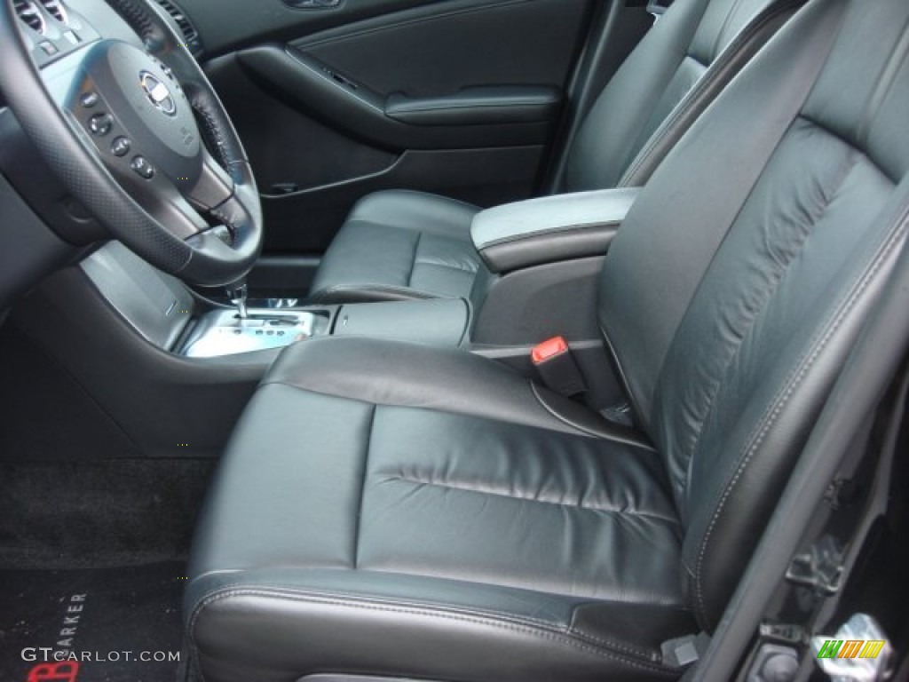 2012 Altima 3.5 SR - Super Black / Charcoal photo #9