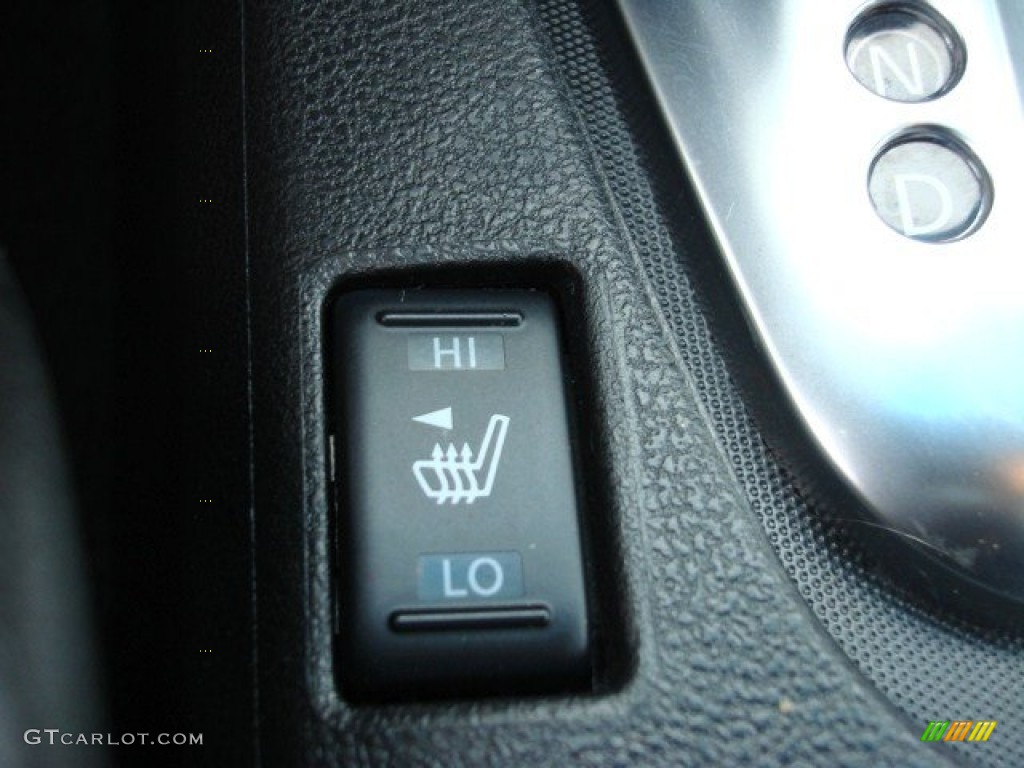 2012 Altima 3.5 SR - Super Black / Charcoal photo #16