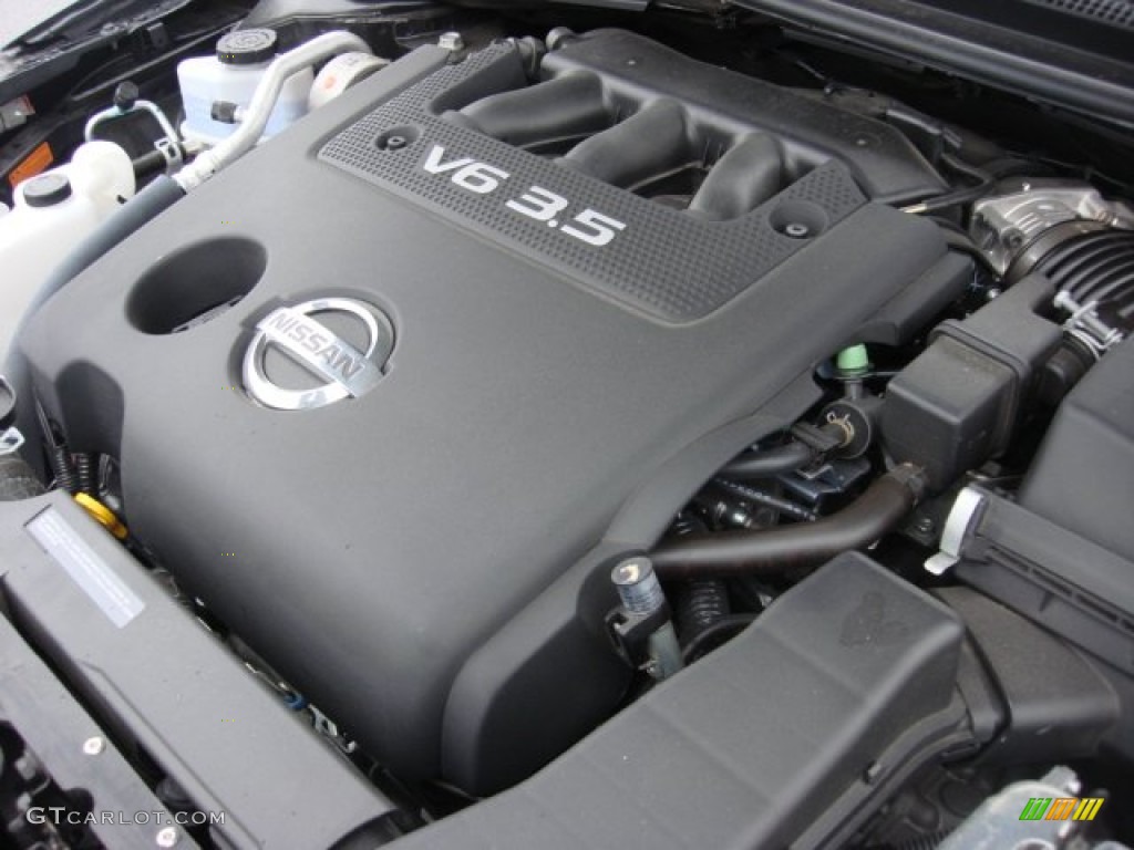 2012 Altima 3.5 SR - Super Black / Charcoal photo #22