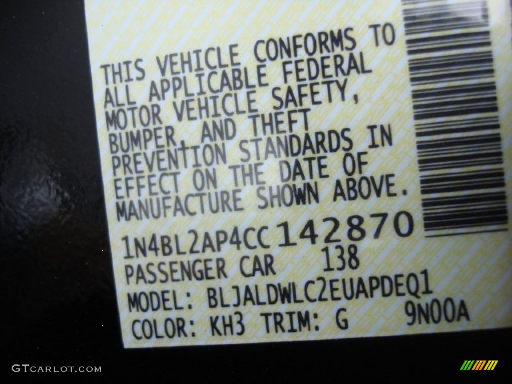 2012 Altima 3.5 SR - Super Black / Charcoal photo #23