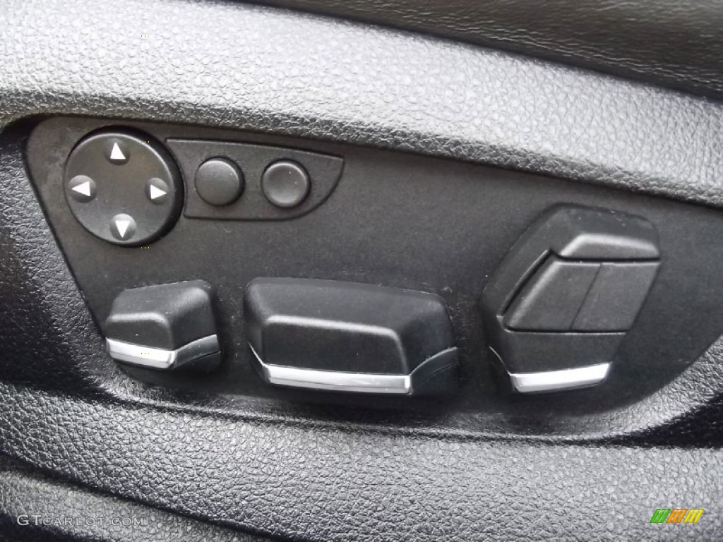 2010 BMW 7 Series 750i xDrive Sedan Controls Photo #74483969