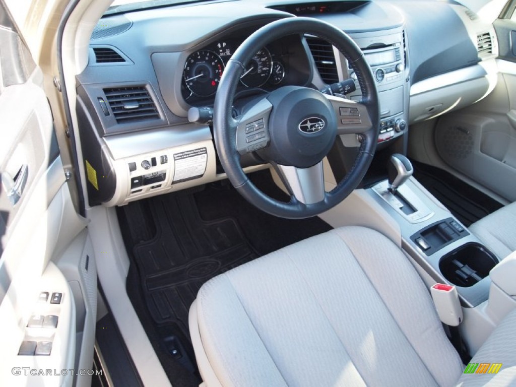 Warm Ivory Interior 2010 Subaru Outback 2.5i Premium Wagon Photo #74484272