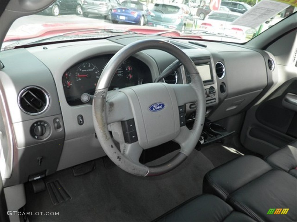 2005 F150 XLT SuperCrew - Bright Red / Black photo #30