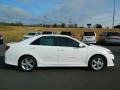 Super White - Camry SE Photo No. 2