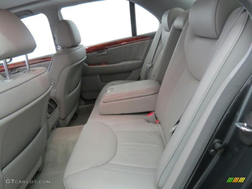 2005 Lexus LS 430 Sedan Rear Seat Photo #74485895