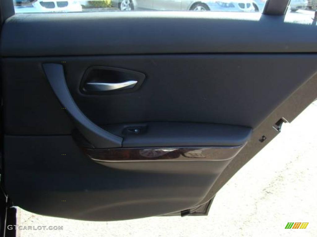 2007 3 Series 328xi Sedan - Jet Black / Black photo #19