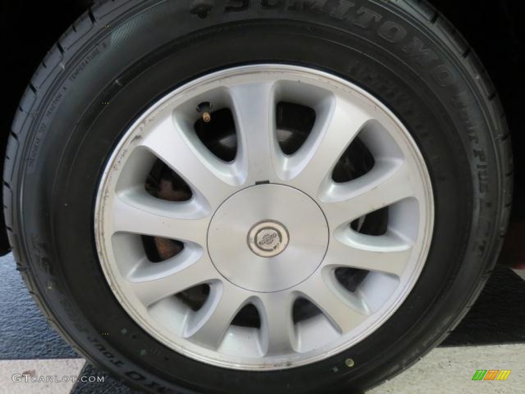 2003 Chrysler Town & Country LX Wheel Photo #74486195