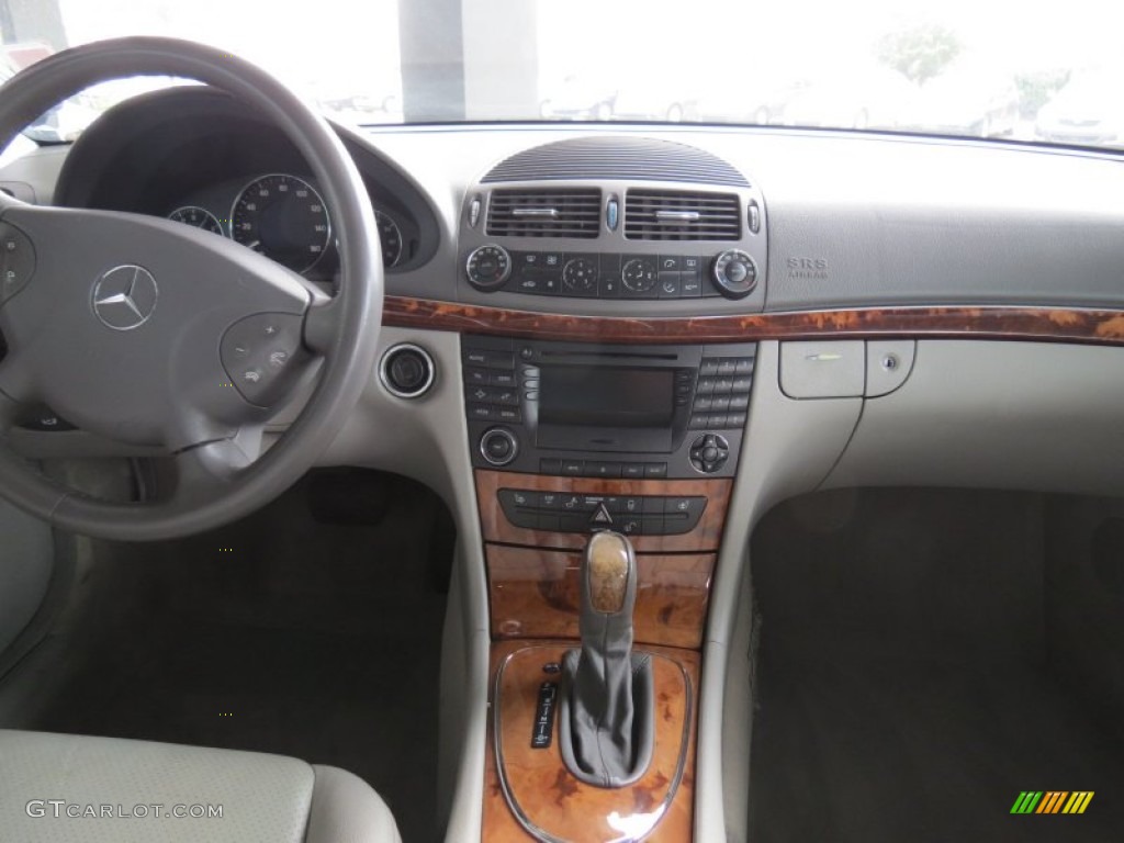 2003 Mercedes-Benz E 320 Sedan Java Dashboard Photo #74488733