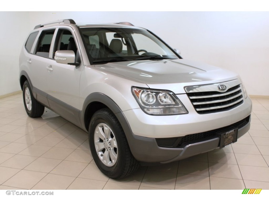 Bright Silver 2009 Kia Borrego LX V6 4x4 Exterior Photo #74488745