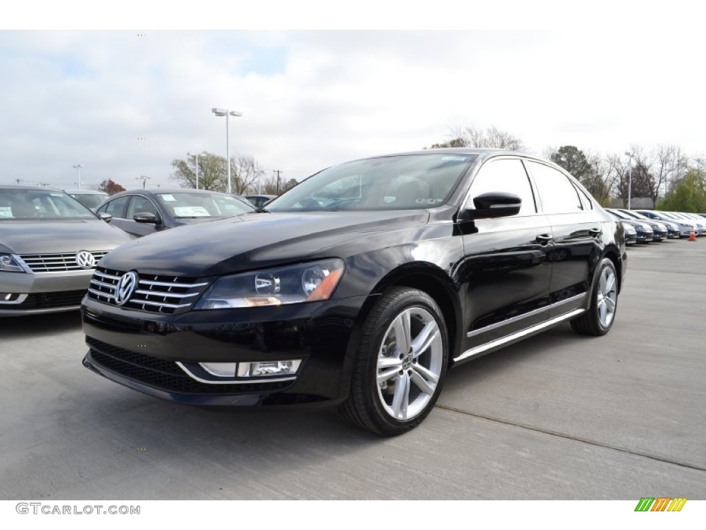 2013 Passat TDI SEL - Black / Cornsilk Beige photo #1