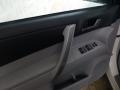 2013 Blizzard White Pearl Toyota Highlander SE 4WD  photo #16