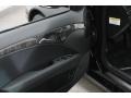Black - E 350 4Matic Sedan Photo No. 17