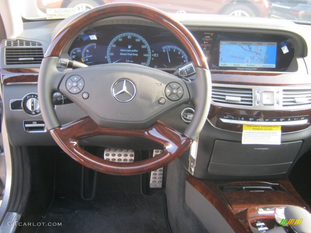 2013 Mercedes-Benz S 350 BlueTEC 4Matic Black Dashboard Photo #74499143