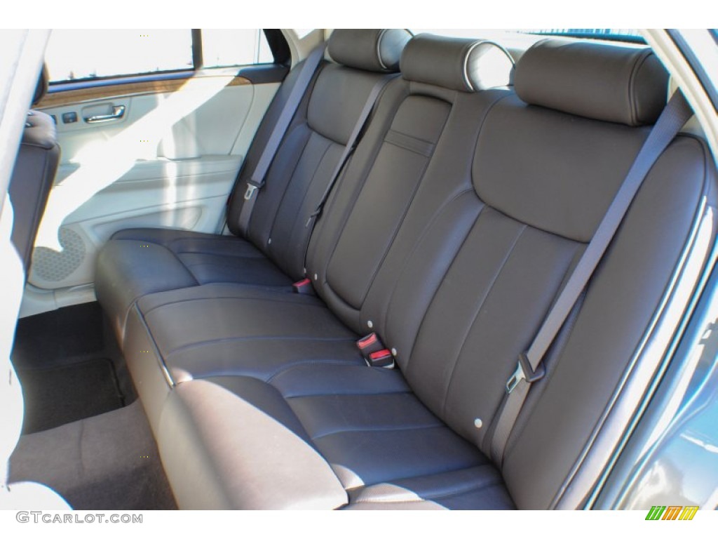 2010 Cadillac DTS Platinum Rear Seat Photos