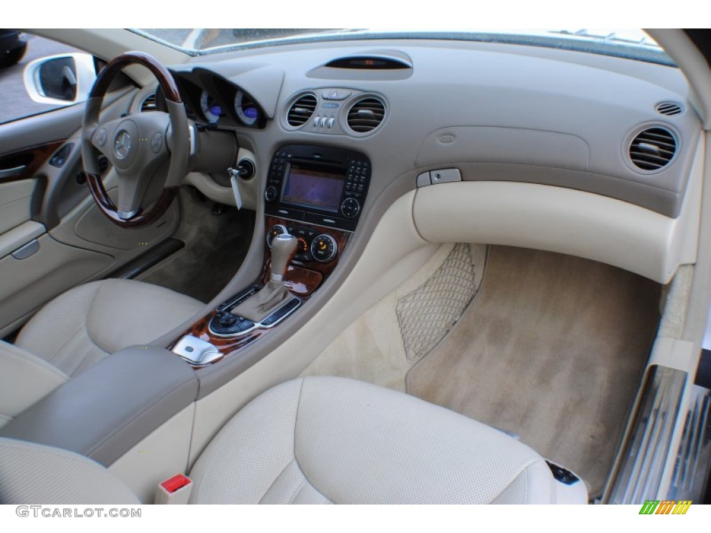 2009 Mercedes-Benz SL 550 Roadster Stone Dashboard Photo #74501461