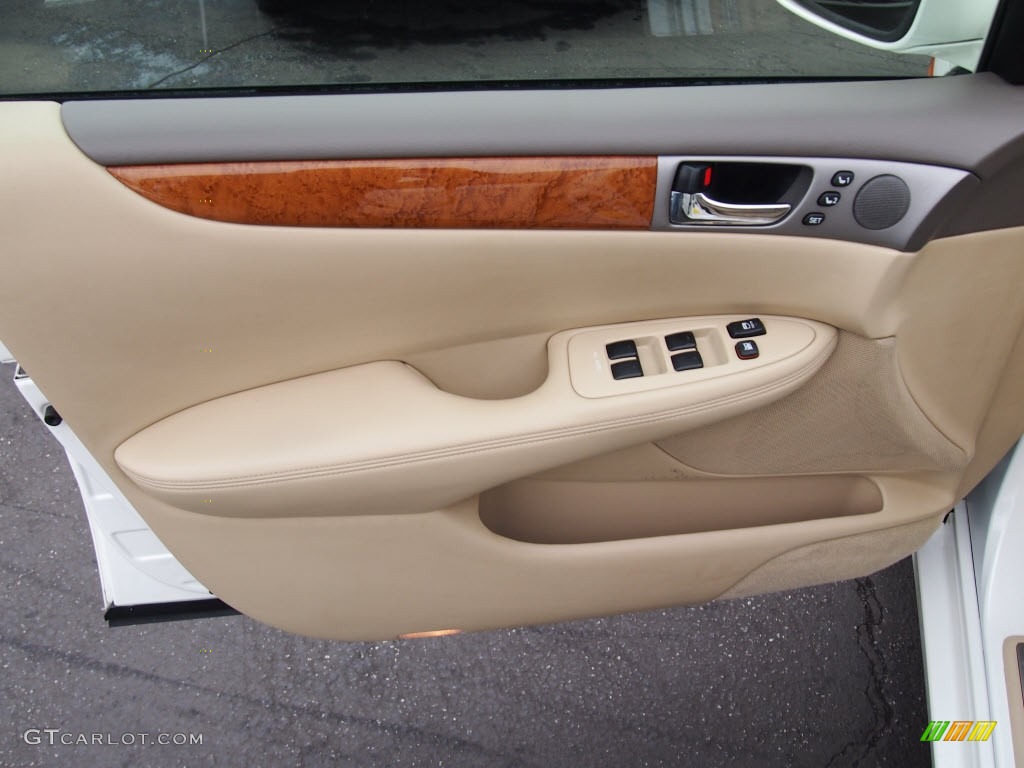 2006 Lexus ES 330 Cashmere Door Panel Photo #74502549
