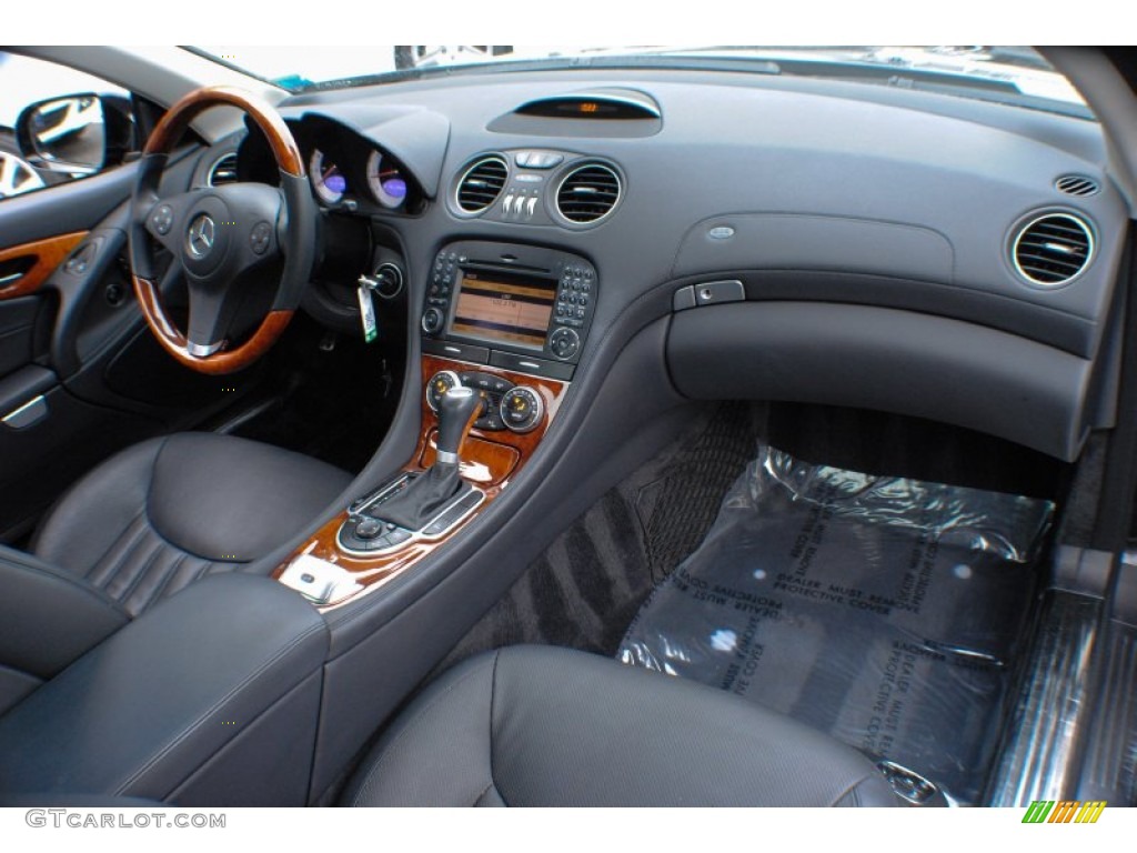 2009 Mercedes-Benz SL 550 Roadster Black Dashboard Photo #74502890