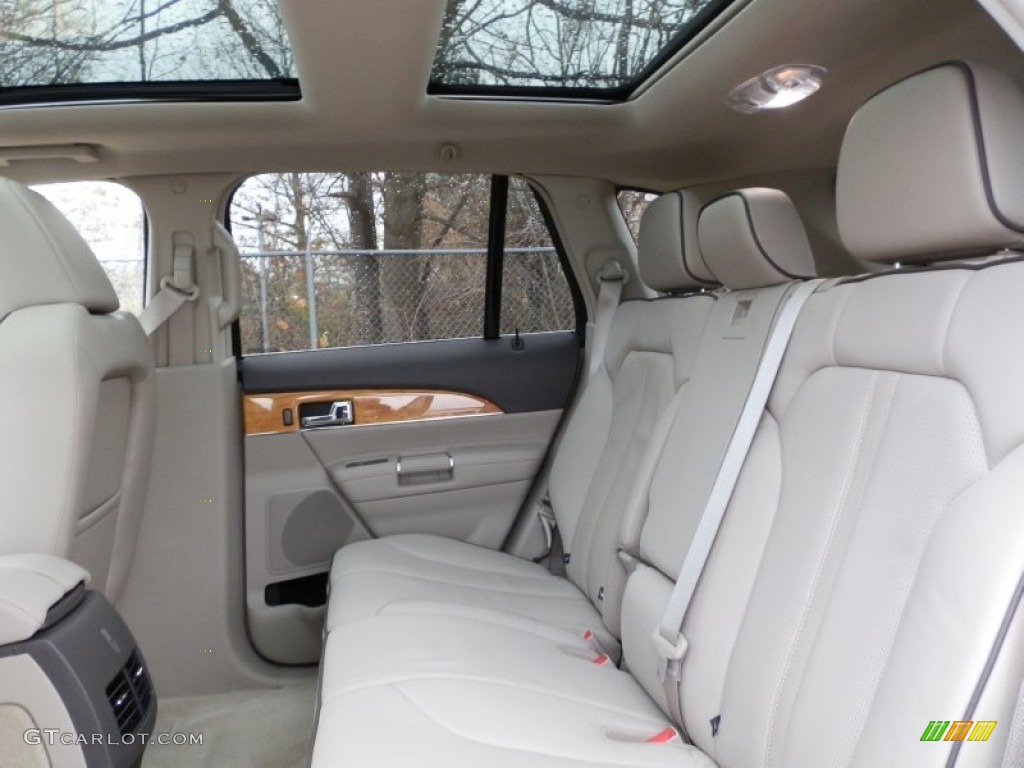 Medium Light Stone Interior 2011 Lincoln MKX AWD Photo #74505997